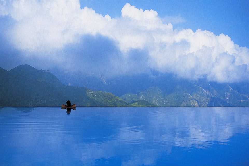 amazing pool belmond caruso hotel ravello