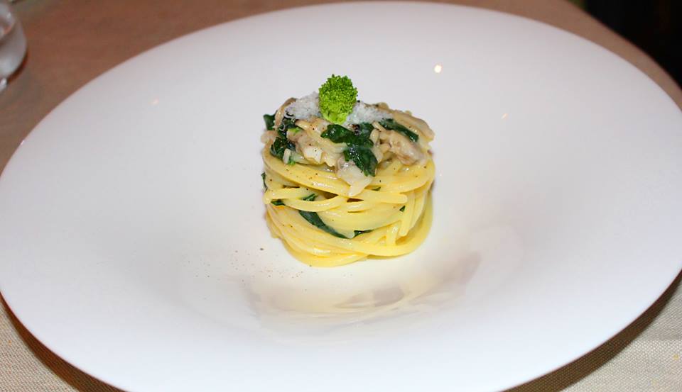 "Spaghettoni cheese and pepper, clams and broccoli" monzu restaurant capri